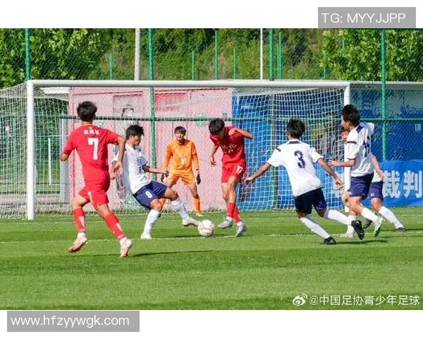 2017年四川全运足球队展现青春风采努力拼搏勇夺佳绩