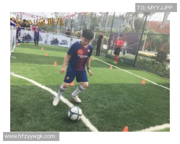 排球与足球的完美结合探索运动艺术的魅力与激情